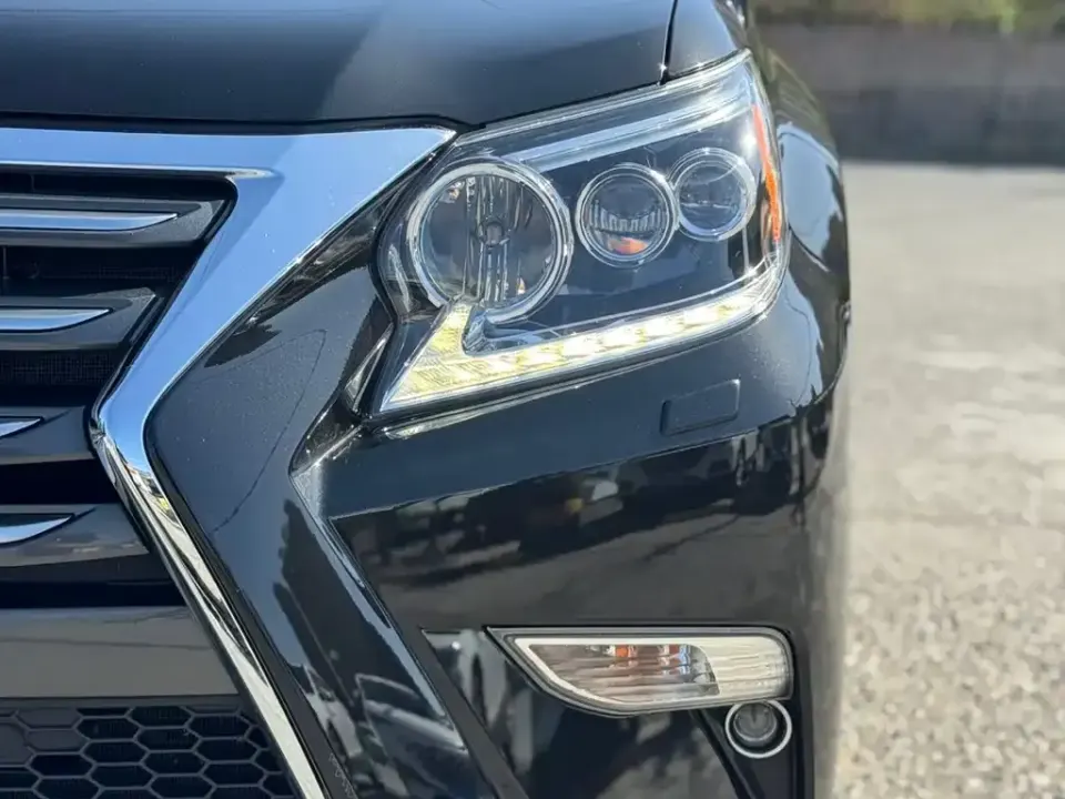 Lexus GX