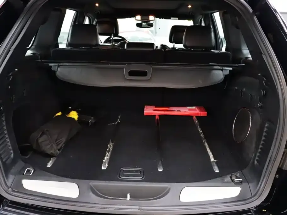Jeep Grand Cherokee (Import)