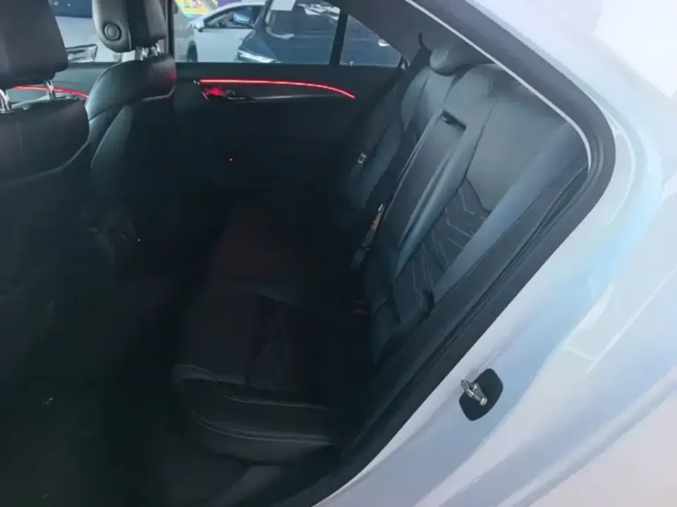 Cadillac ATS-L