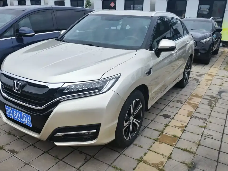 Honda UR-V