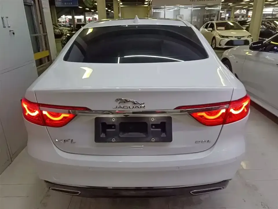 Jaguar XFL