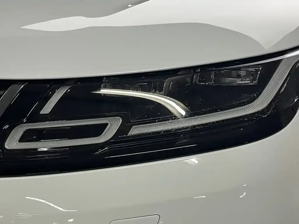 Land Rover Velar
