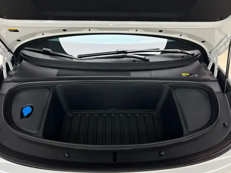 Li Li i6
