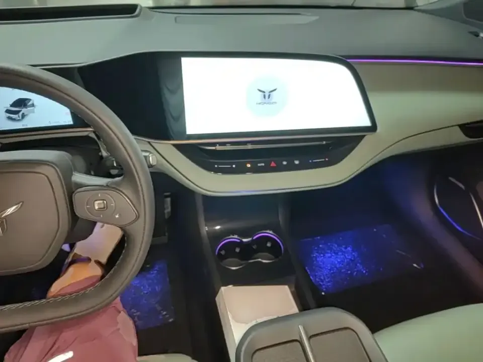 Hongqi Hongqi EH7