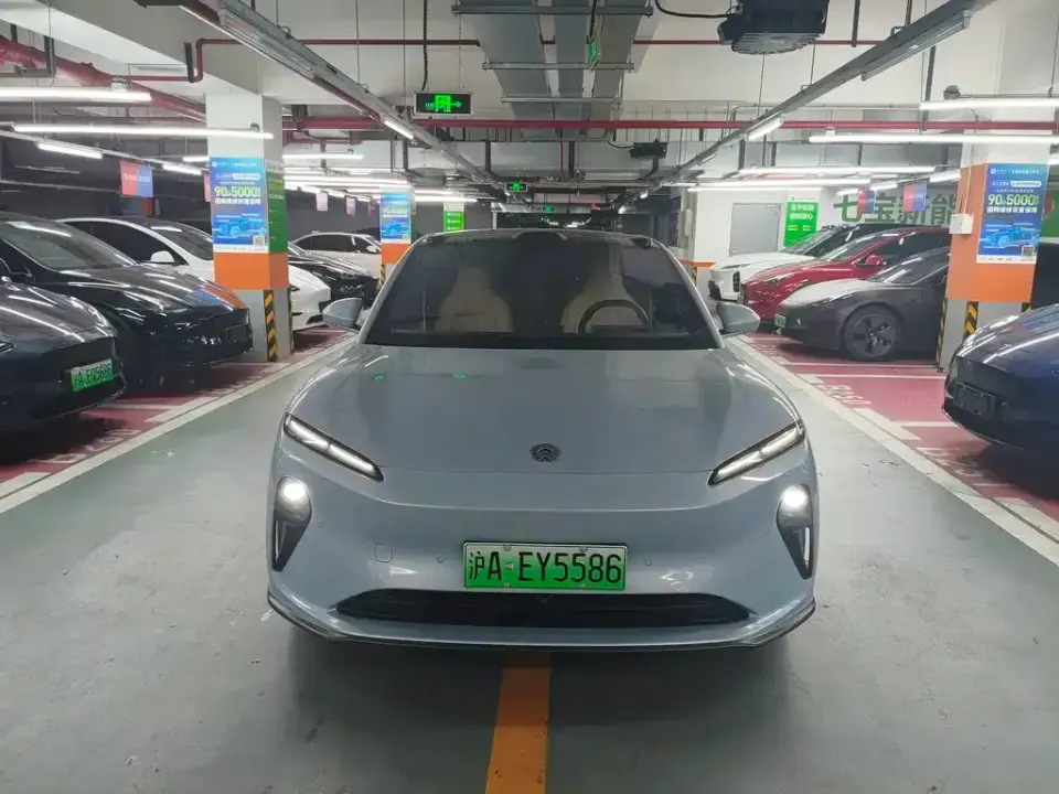 Nio ET5T