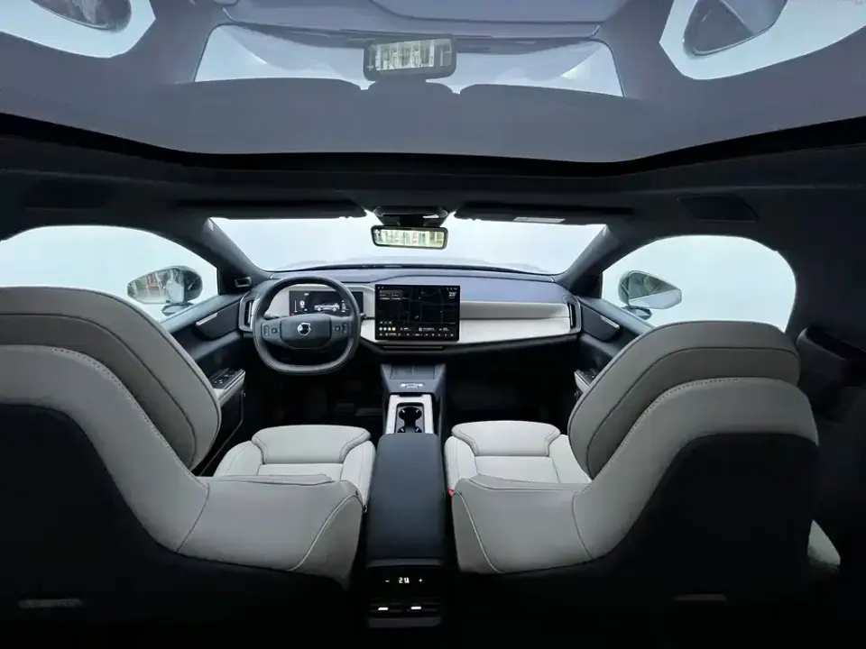 Volvo XC70 PHEV