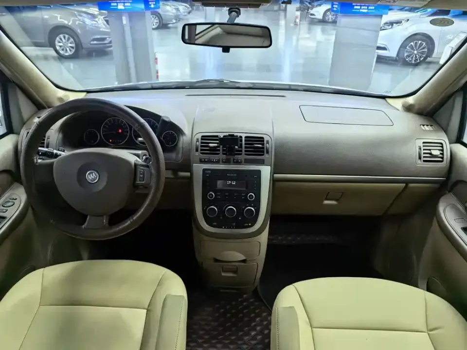 Buick GL8