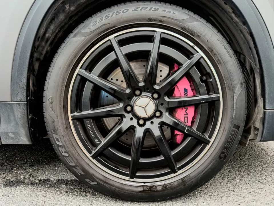 Mercedes-Benz GLA AMG