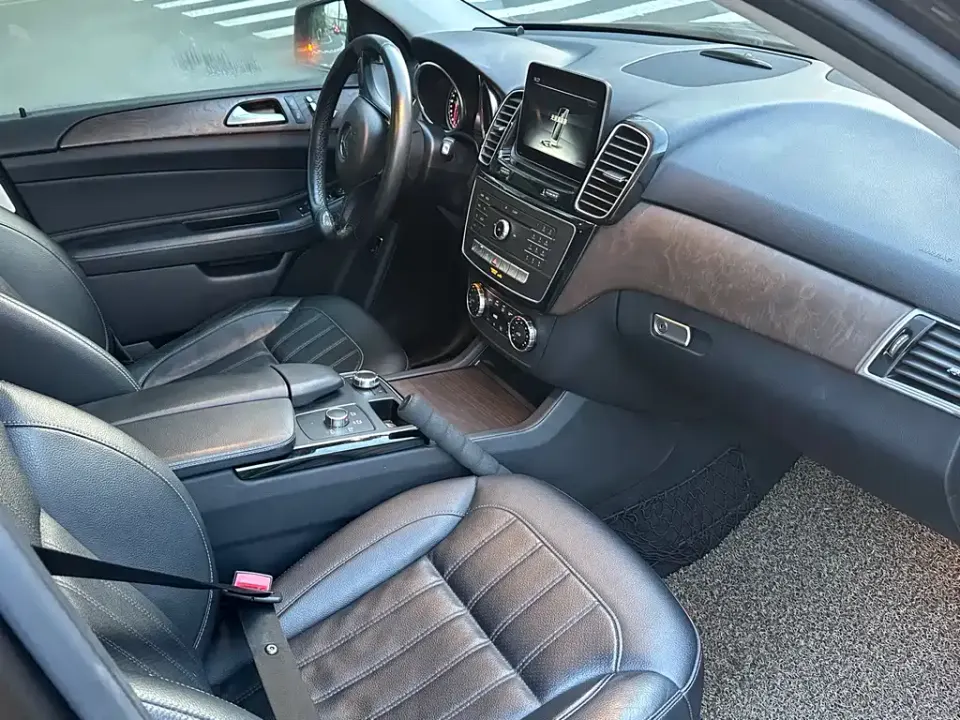 Mercedes-Benz GLE (Import)