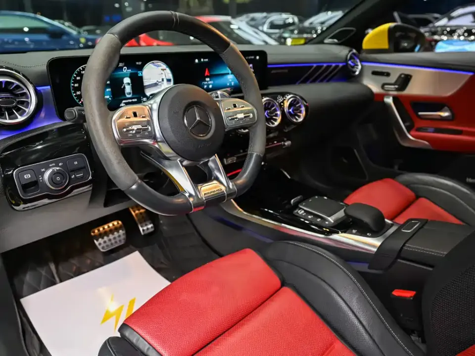 Mercedes-Benz CLA AMG