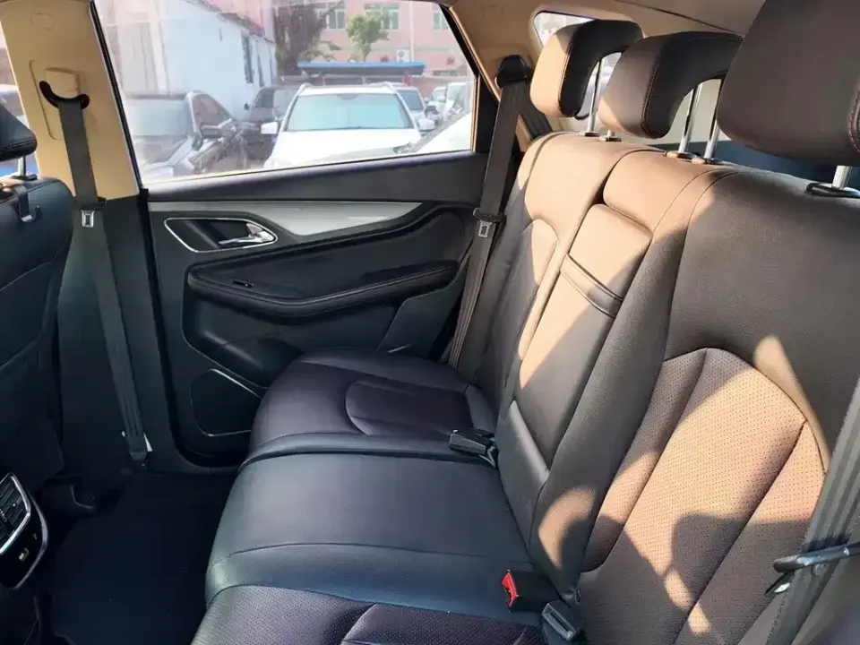 Baojun 560