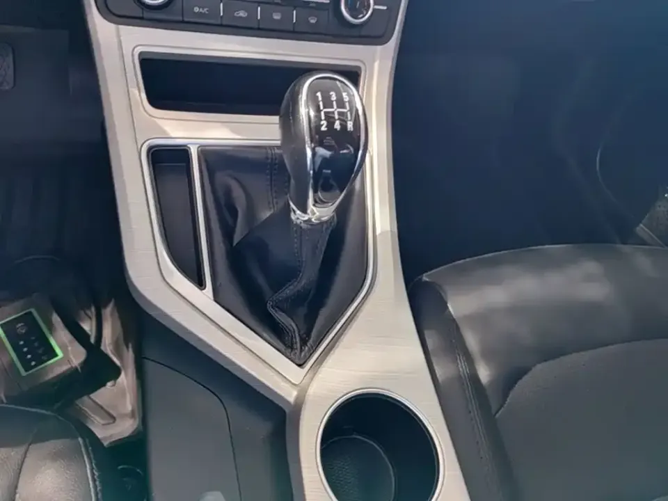 Geely Vision