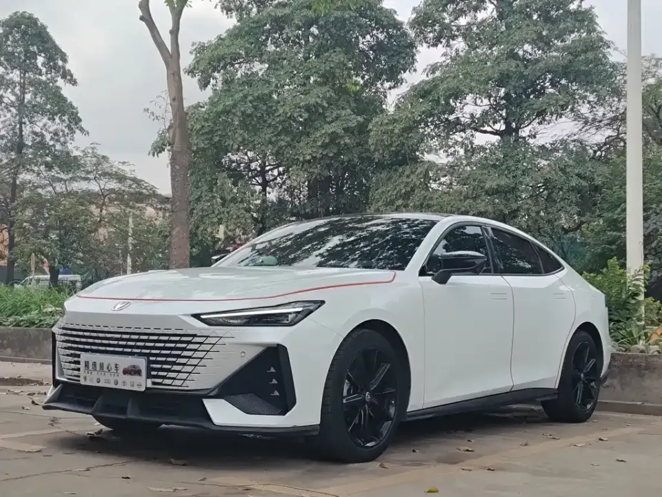 Changan UNI-V