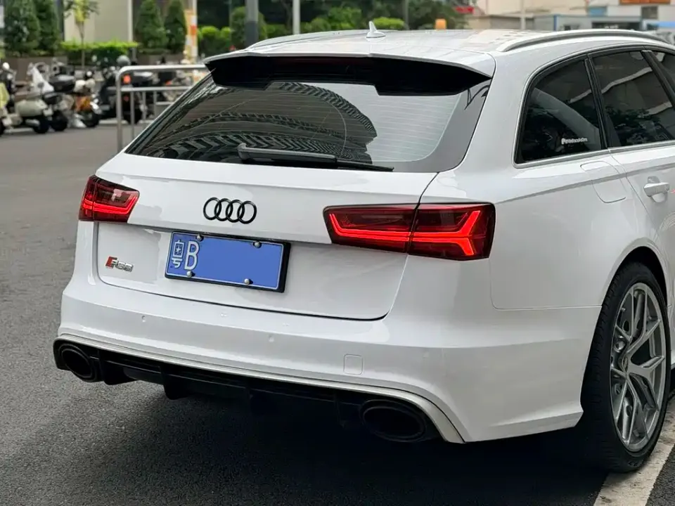 Audi RS 6