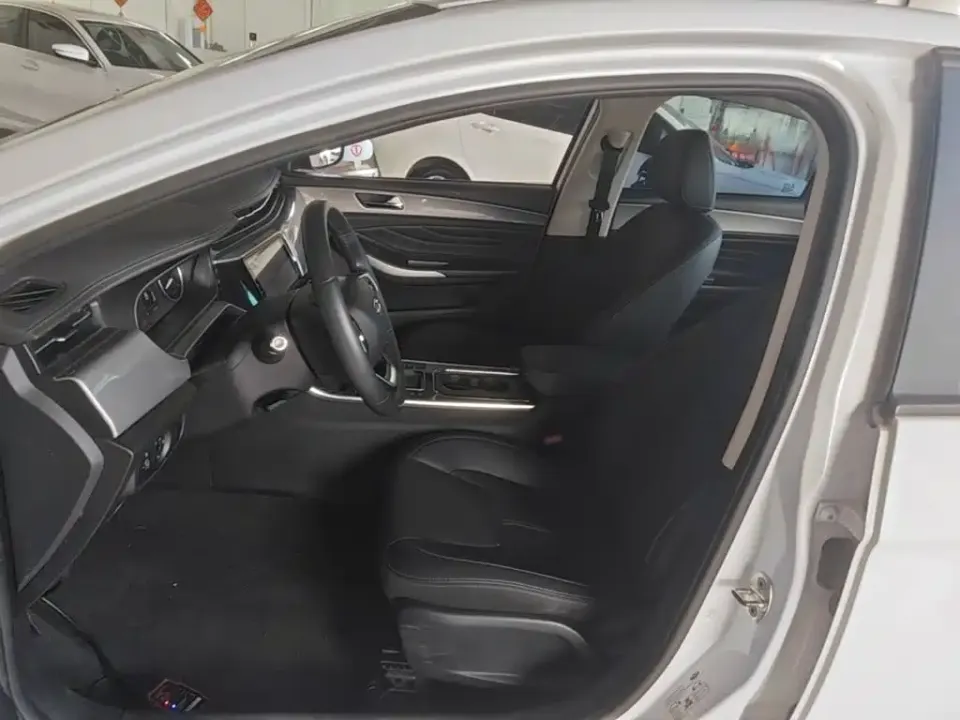 Chery Arrizo 5