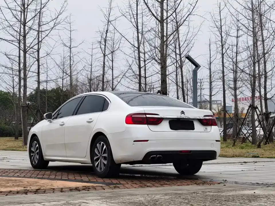 Citroen C6