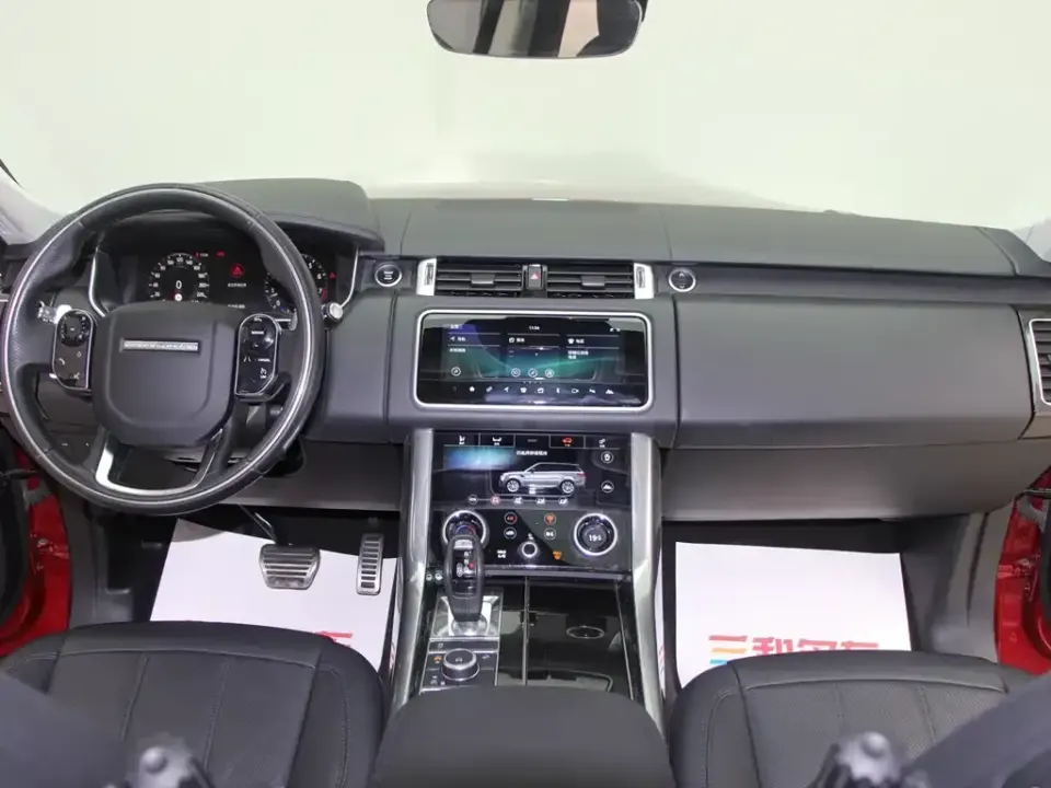 Land Rover Sport