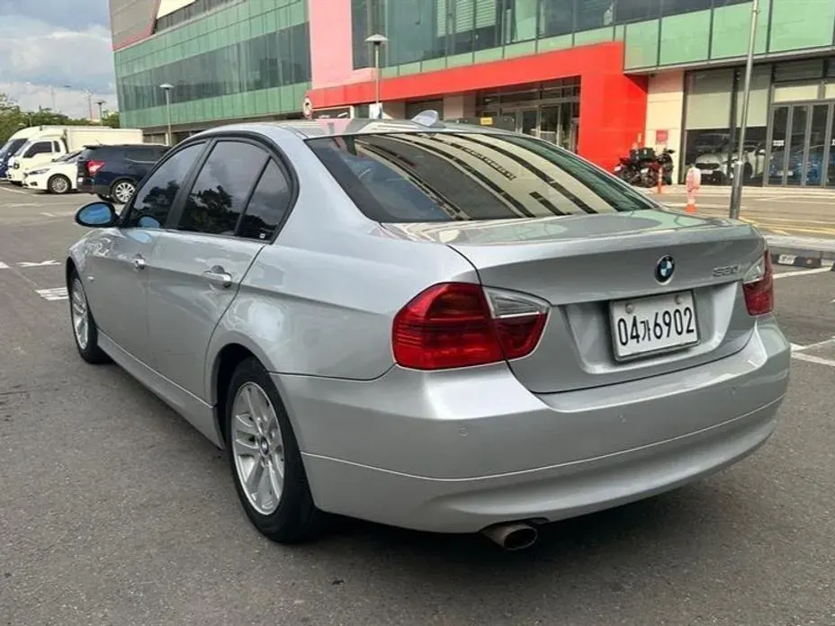 BMW 3-Series