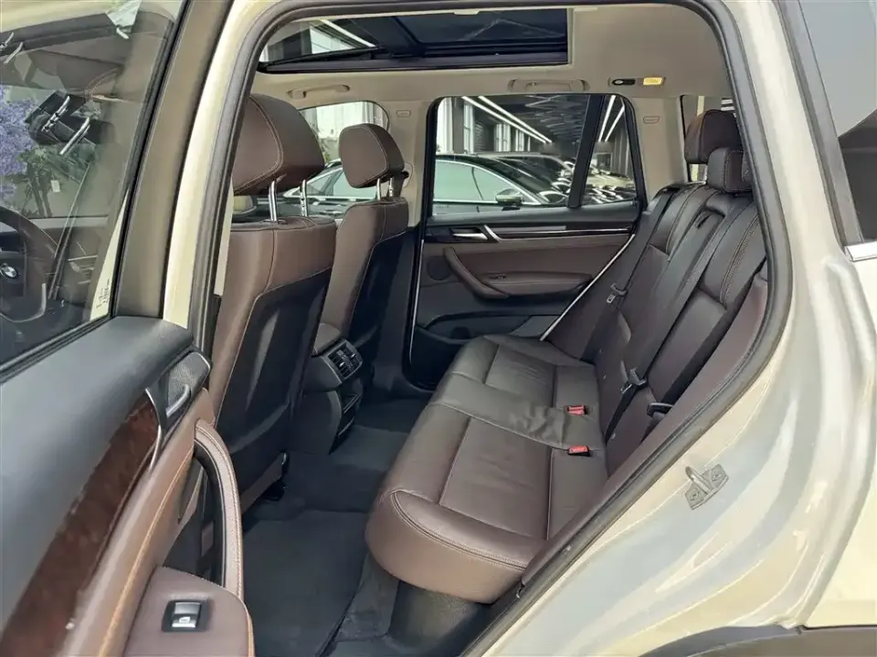 BMW X3 (Import)