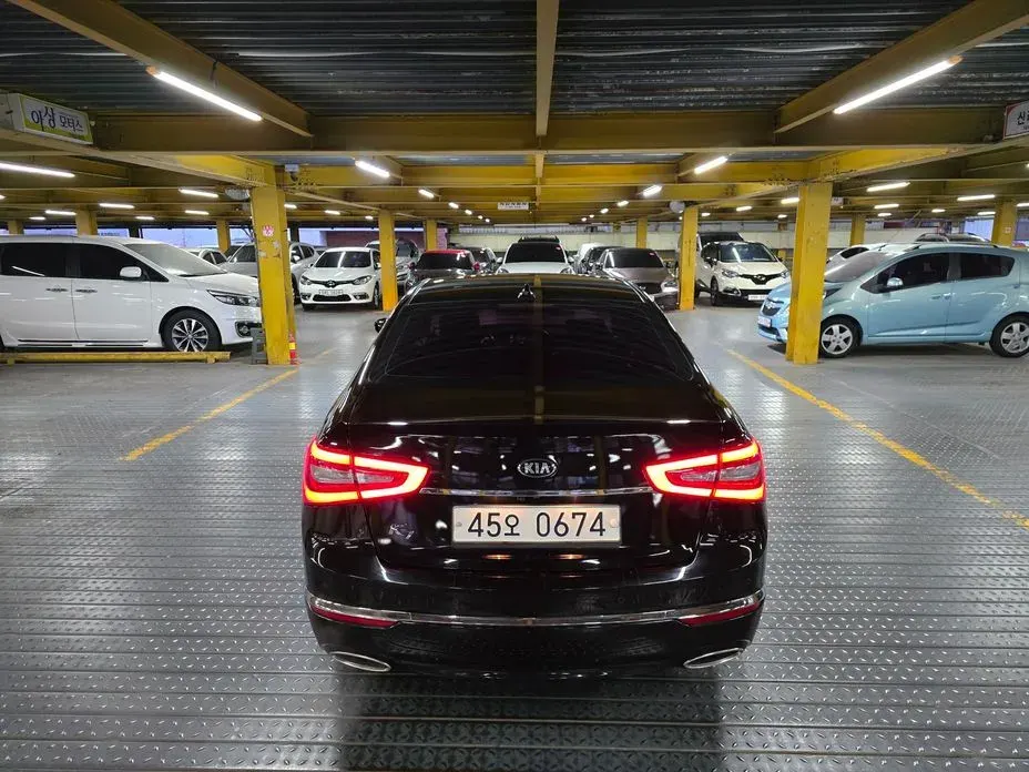 Kia K7