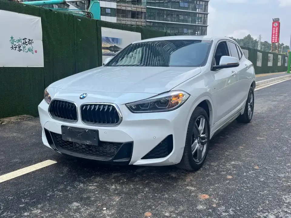 BMW X2