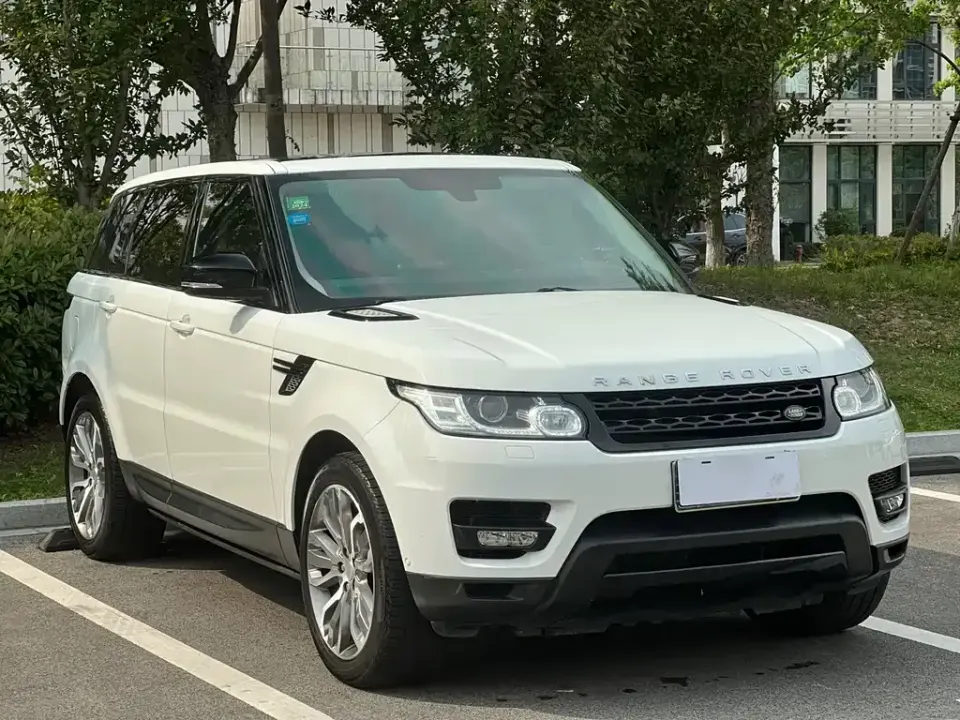 Land Rover Sport