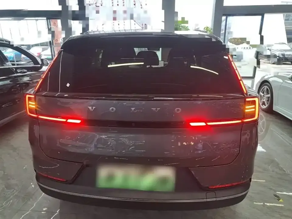 Volvo XC70 PHEV