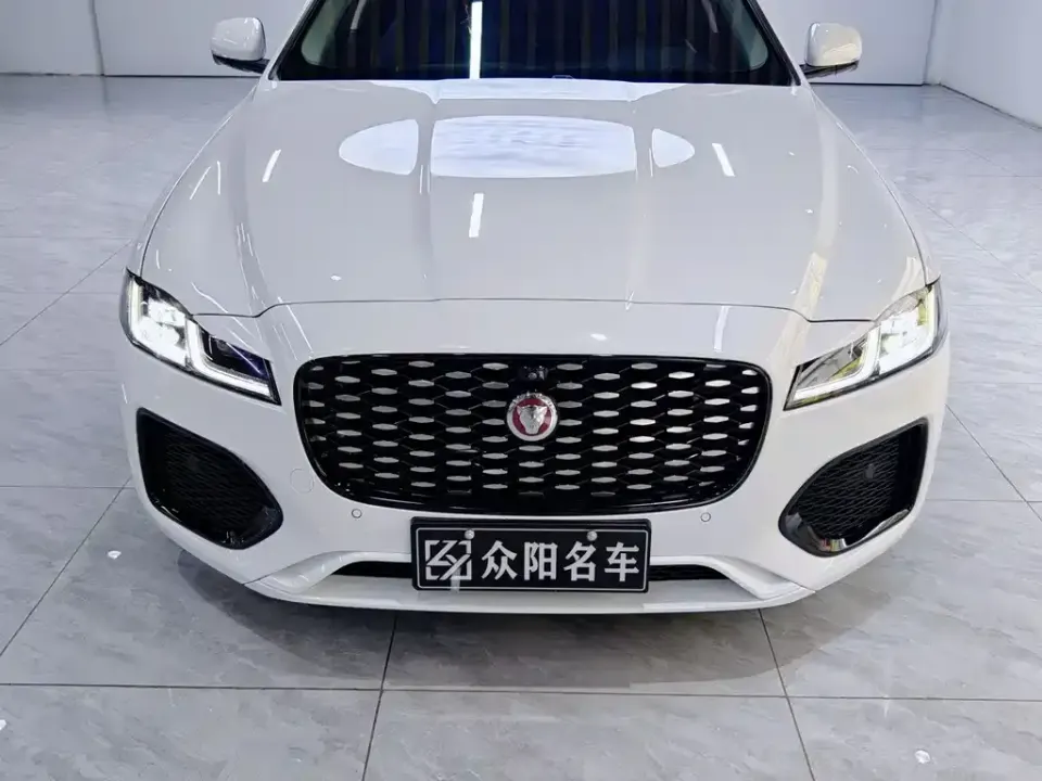 Jaguar XFL