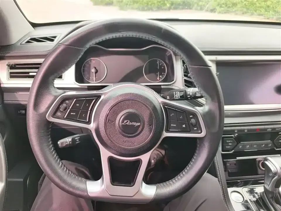 Zotye X7