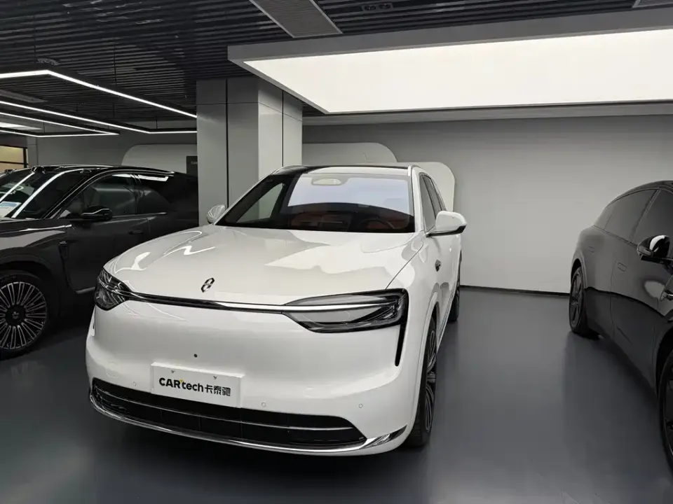 AITO M7
