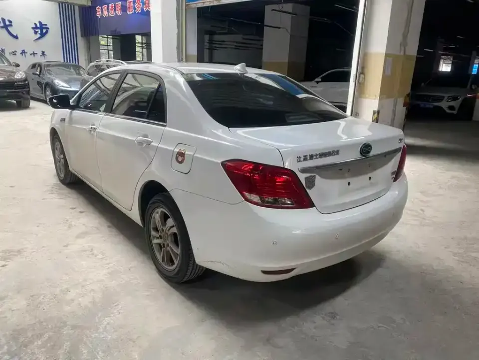 BYD Surui