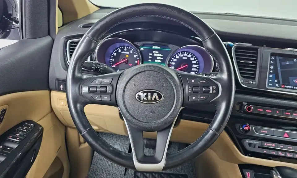 Kia Canival
