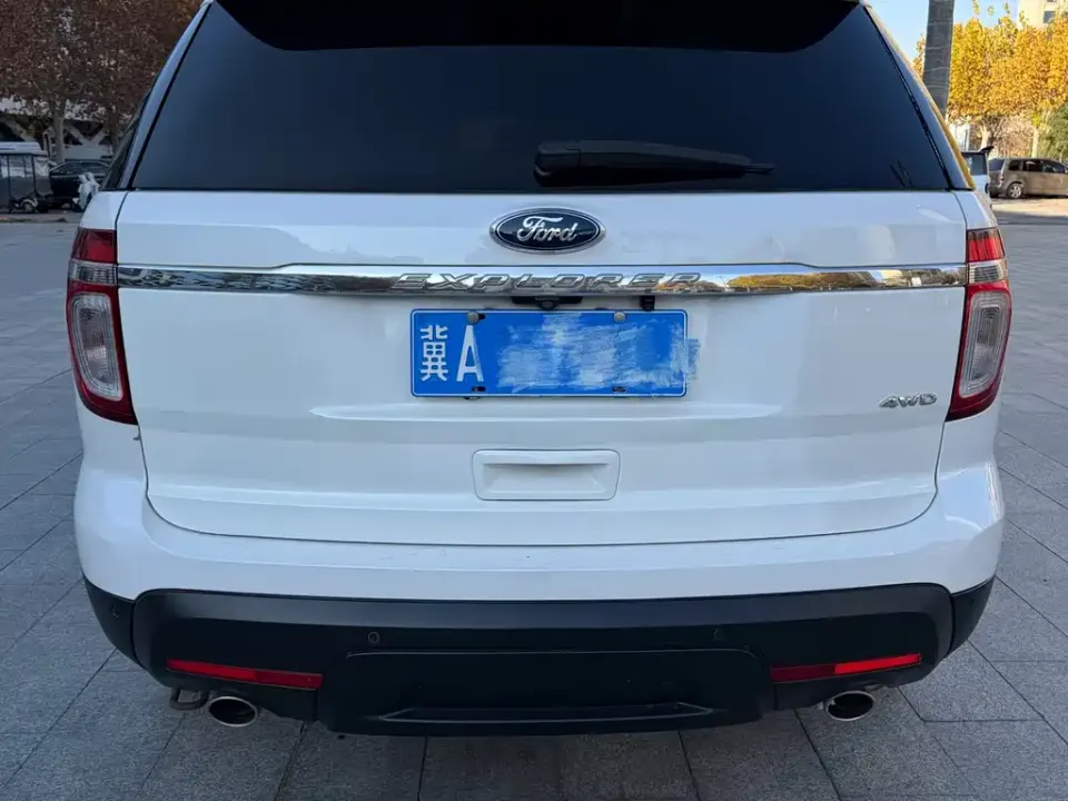 Ford Explorer (Import)