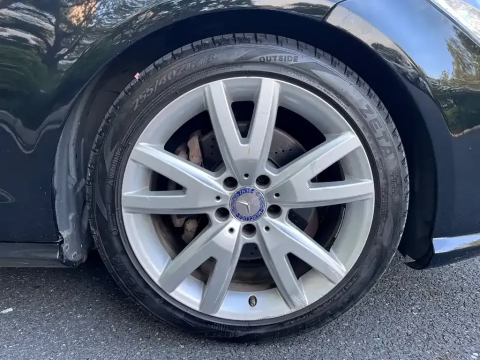 Mercedes-Benz CLS