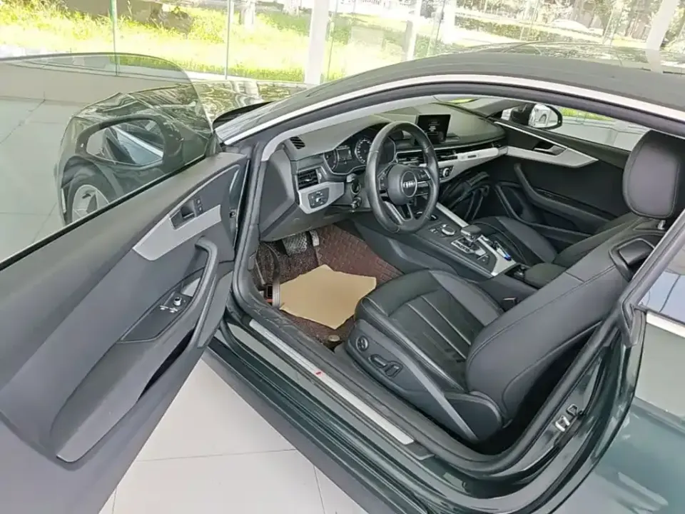 Audi A5 (Import)