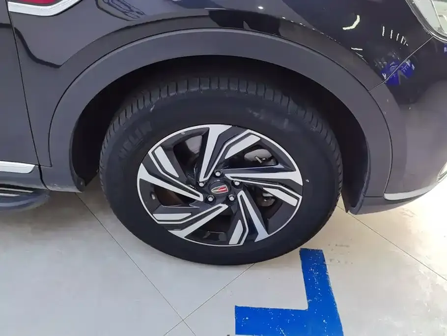 Hongqi Hongqi HS5