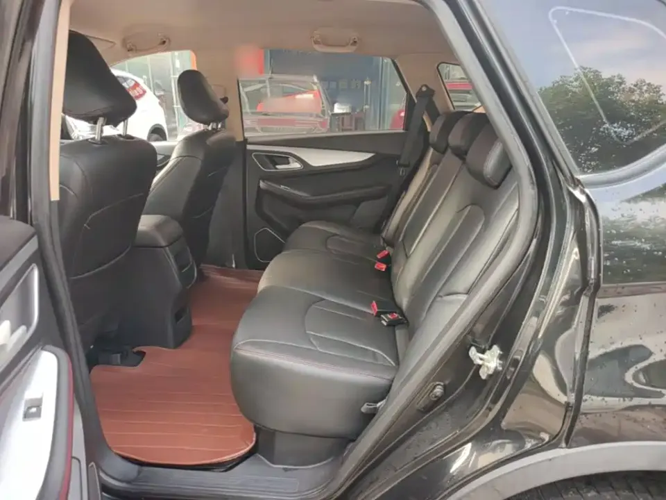 Baojun 560