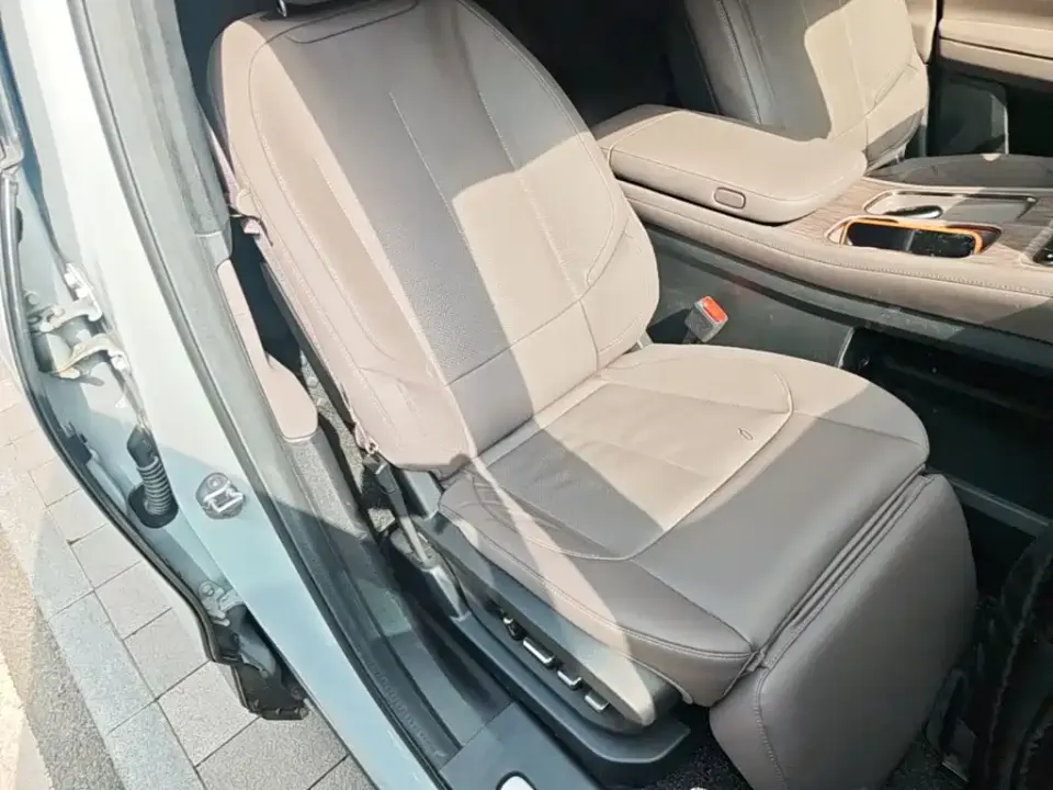 Nio ES7
