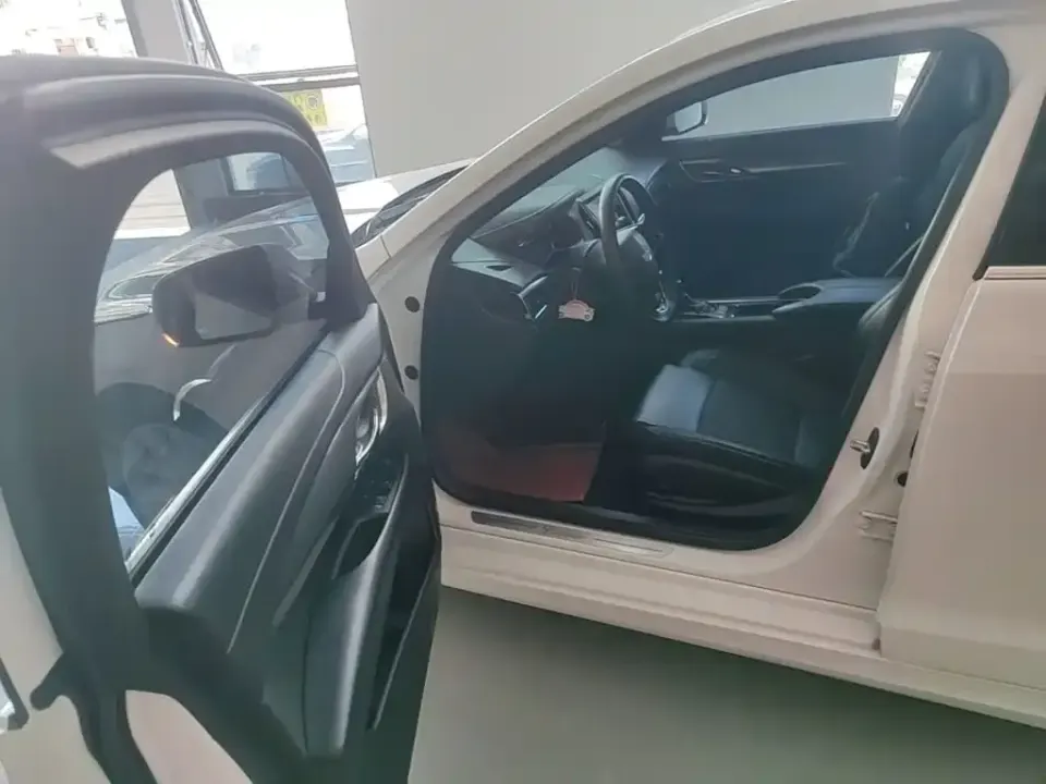 Cadillac ATS-L