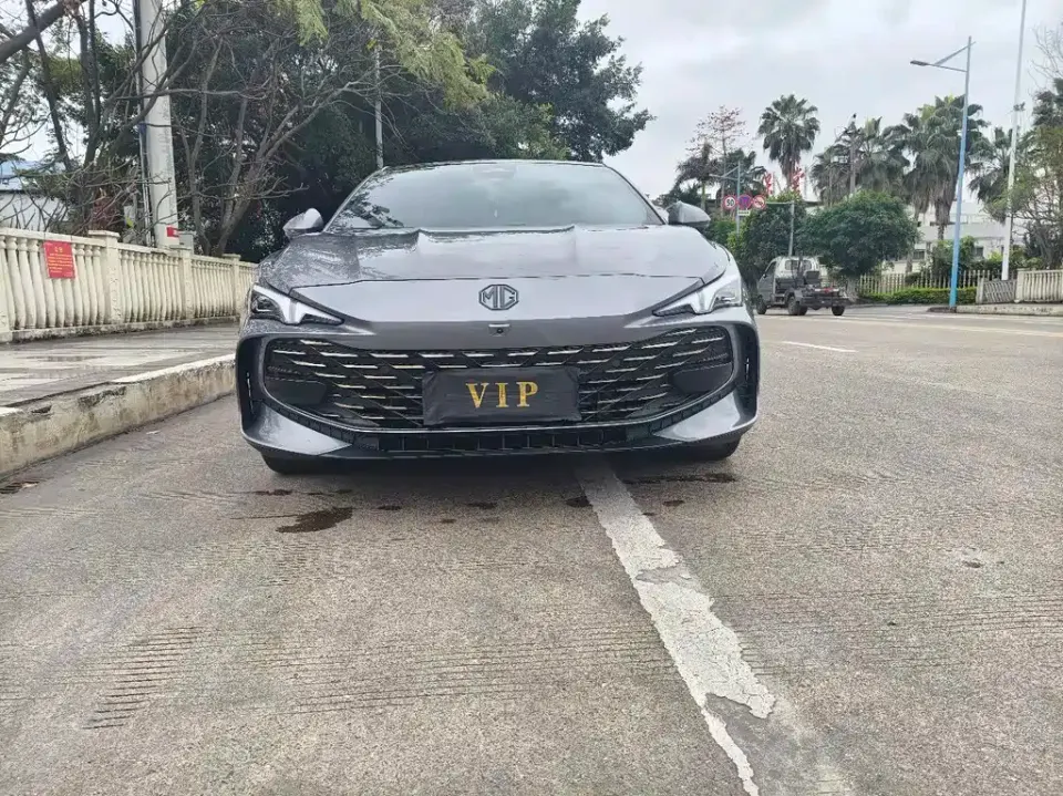 MG MG7