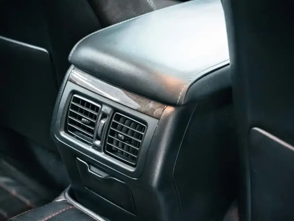Toyota Reiz