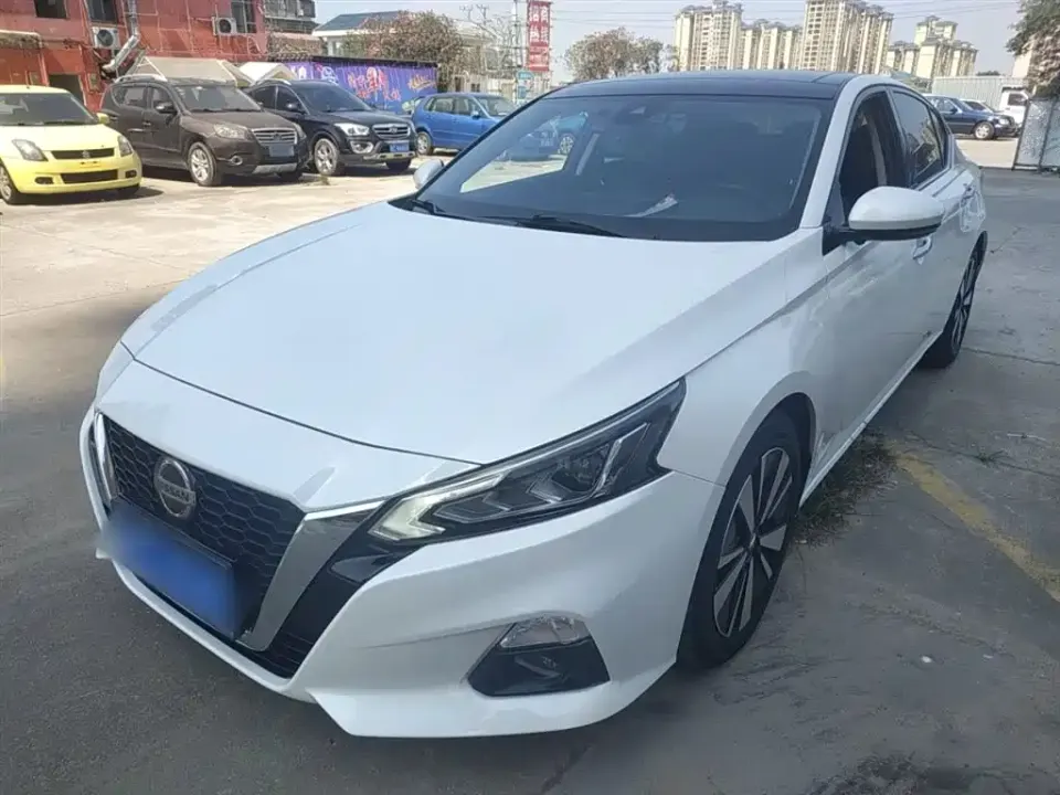 Nissan Teana
