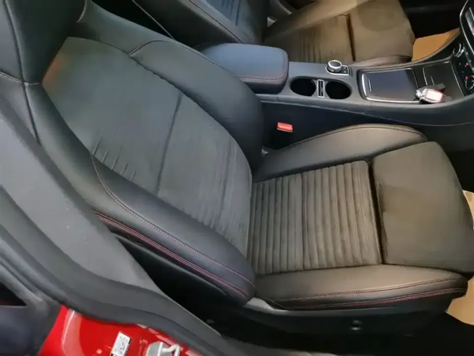 Mercedes-Benz CLA (Import)