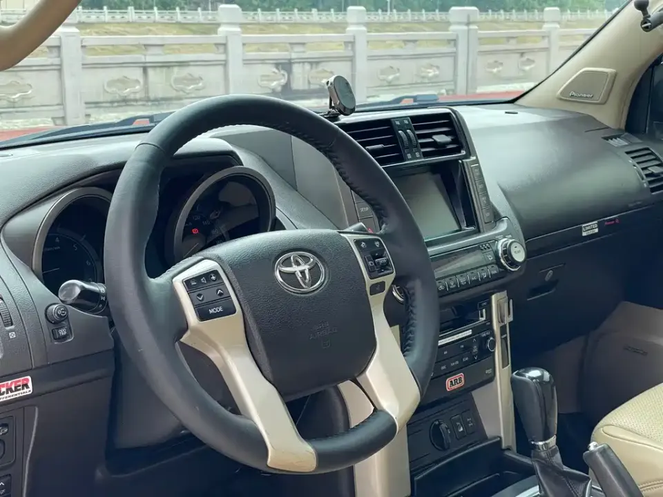 Toyota Prado