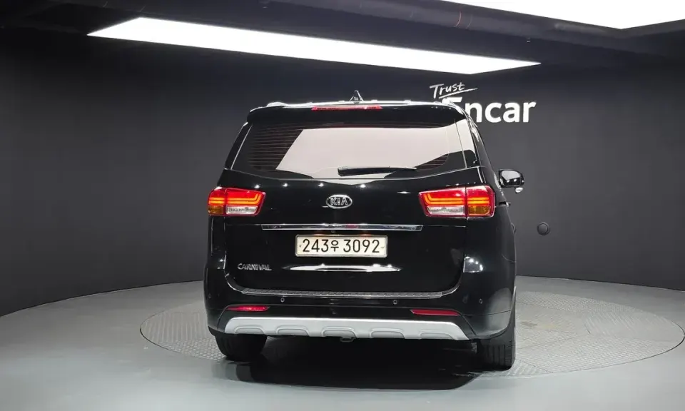 Kia Canival