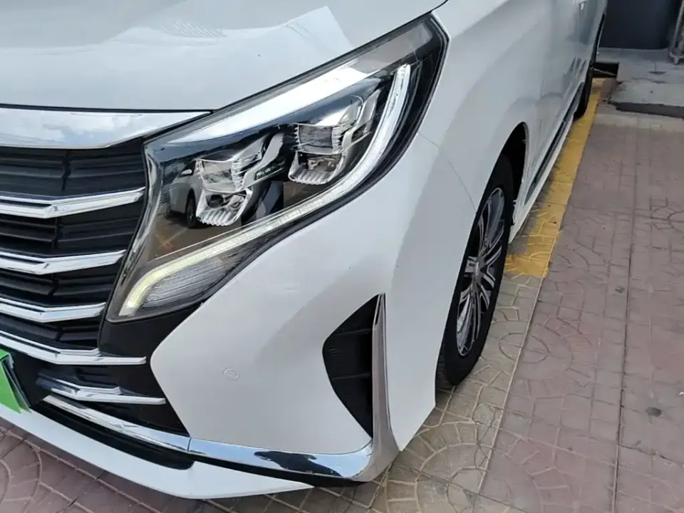 GAC Trumpchi M8