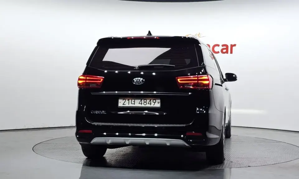 Kia Canival