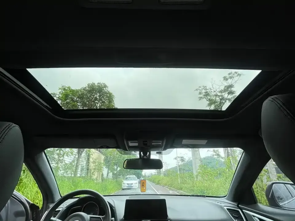 Mazda CX-4