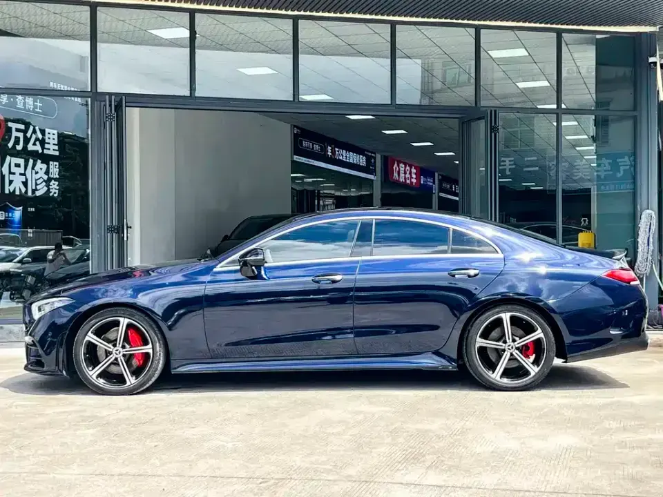 Mercedes-Benz CLS