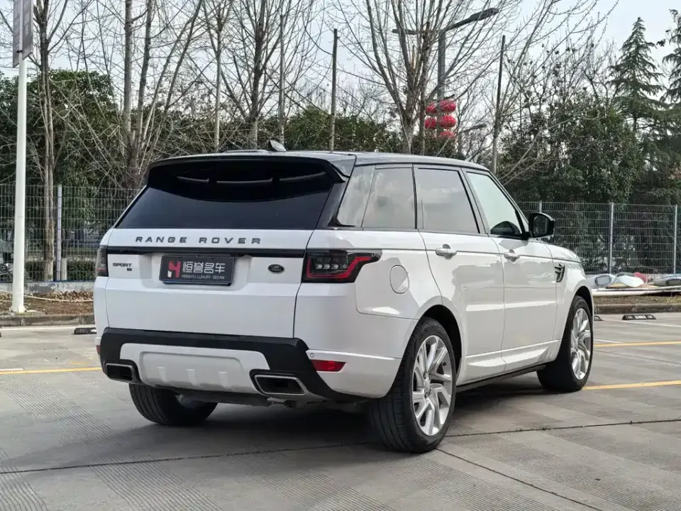 Land Rover Sport